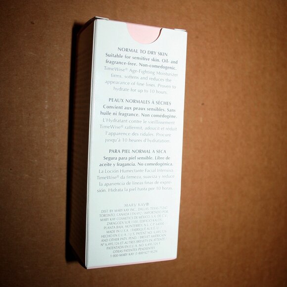 Mary Kay TimeWise Age Fighting Moisturizing Face/Neck Cream (#862800) 3.3 Fl Oz - Picture 3 of 3